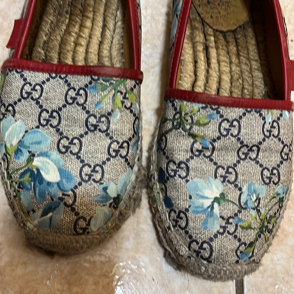Authentic Gucci size 7 used